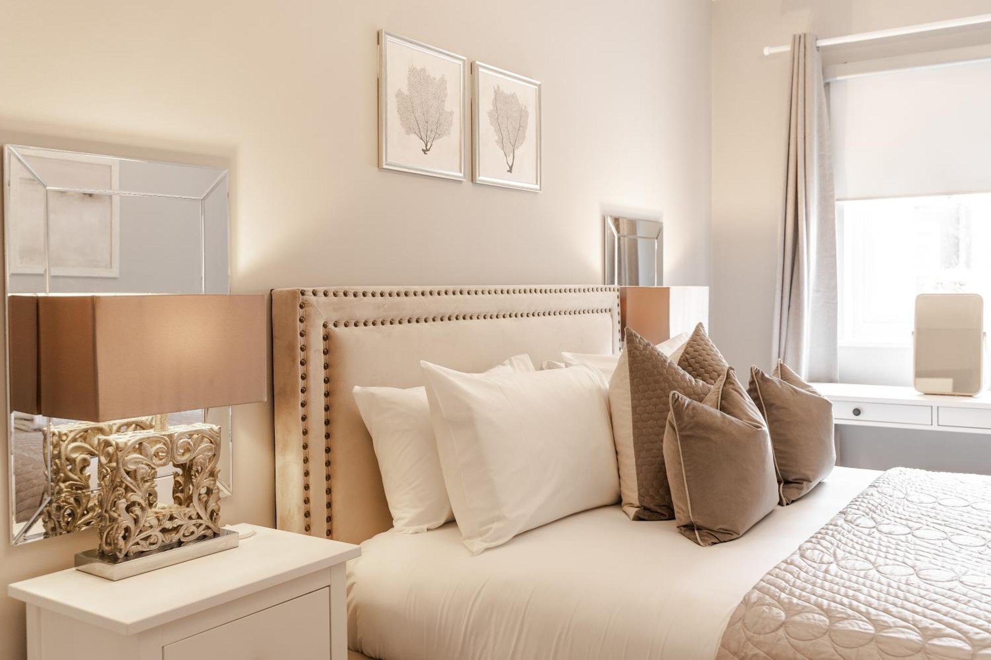 Stylish & Recently Refurbished Chester Apartment - Up To 6 Exterior photo